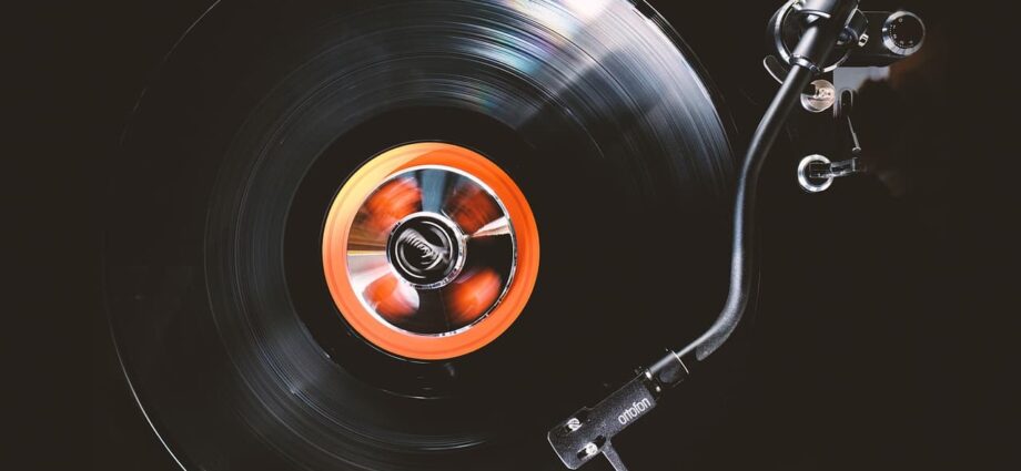 Vinyl