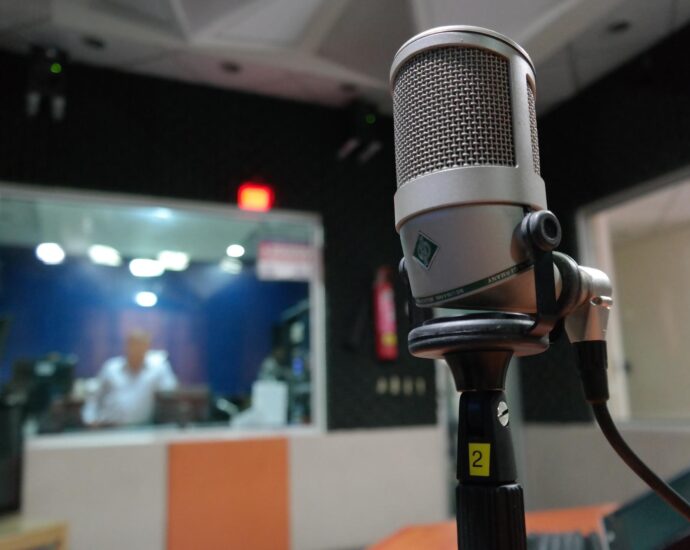 microphone for recording songs in the recording studio.